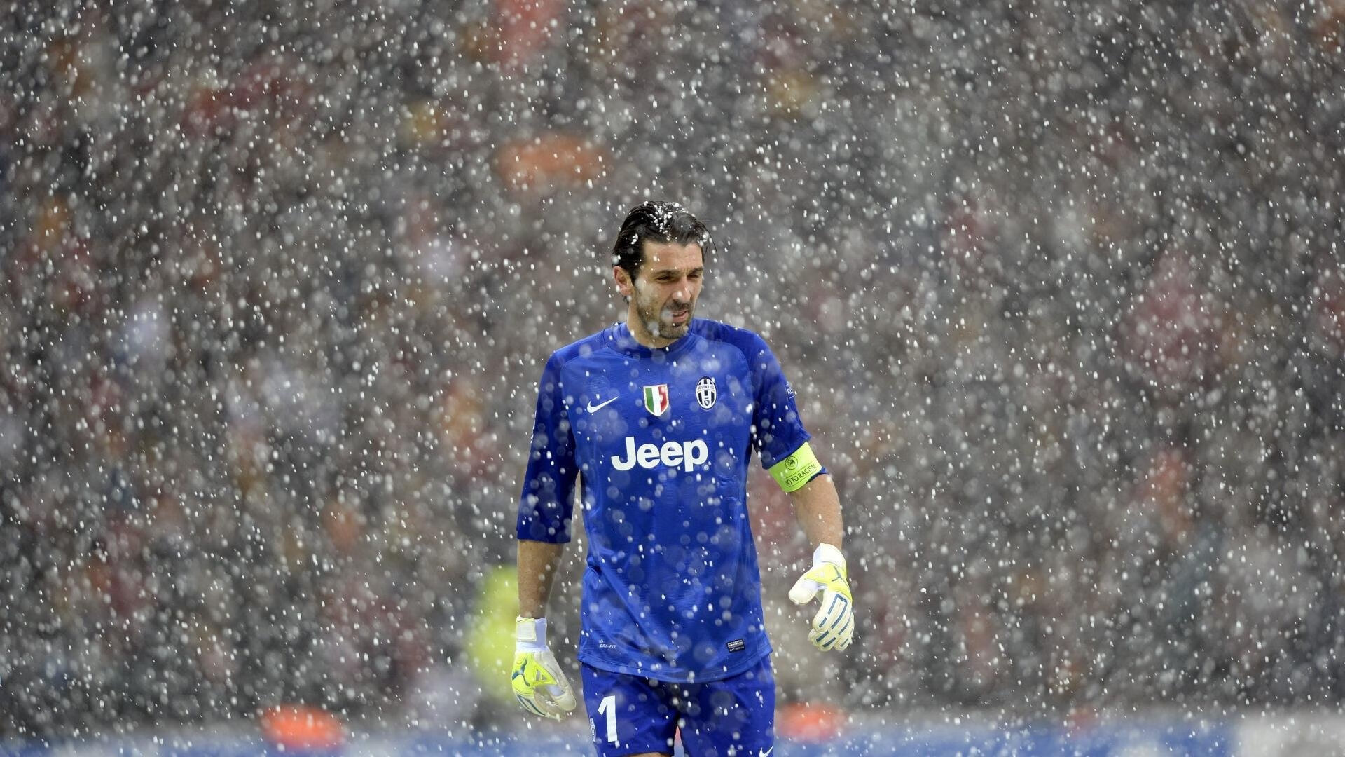 荷兰队在欧洲预赛中稳步前行，晋级希望巨大