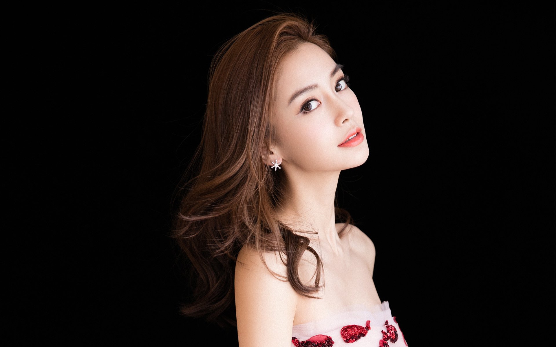 开云体育官方网站登陆-_传承经典：百年名赛历届精彩瞬间回顾_，百年名士